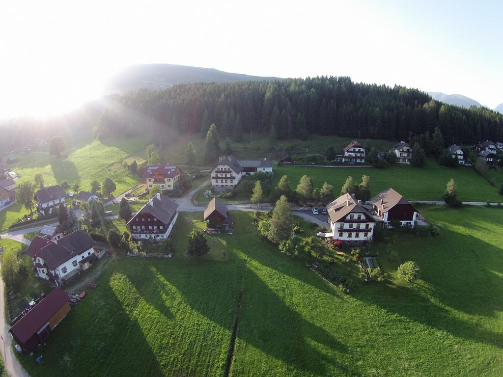 Haus Pfarrkirchner Lejlighed Mauterndorf  Eksteriør billede